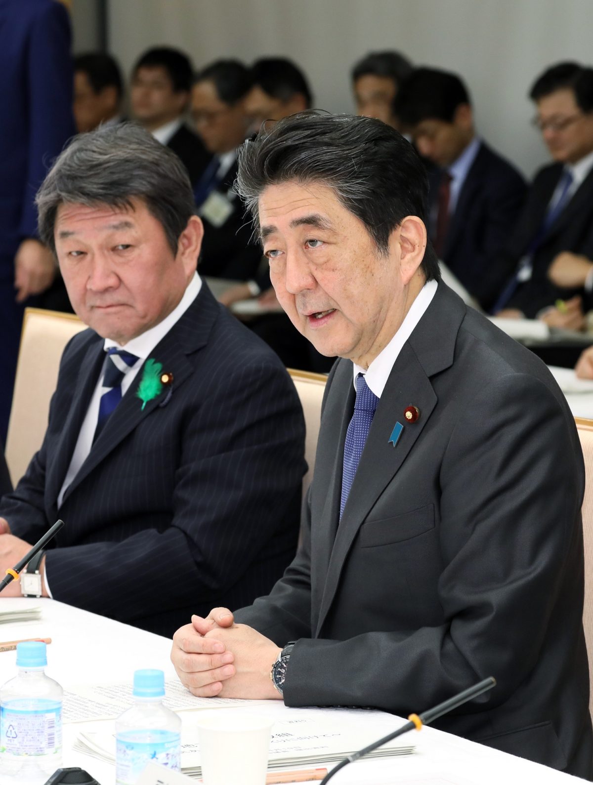 追踪安倍晋三首相 19日 Fj時事新聞